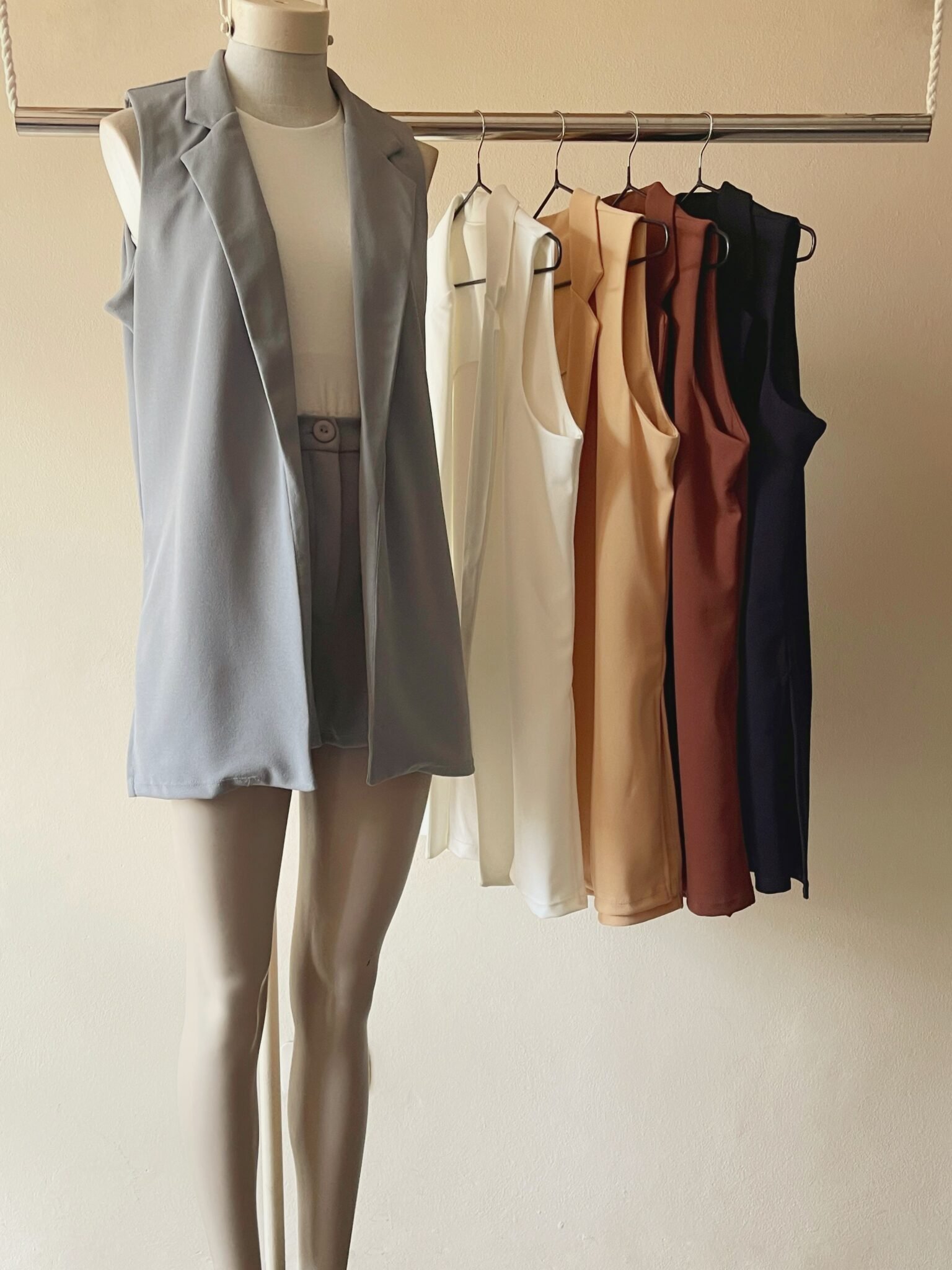 Chaleco Largo Crepe Sastrero Click