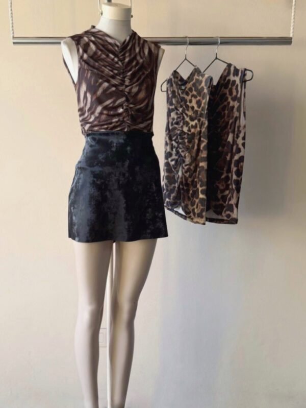 TOP FRUNCE DELANTERO SLINKY ESTAMPADO
