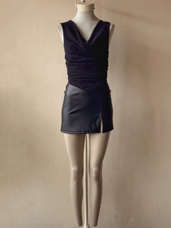 TOP BUCHE FRUNCE LATERAL TUL LUREX