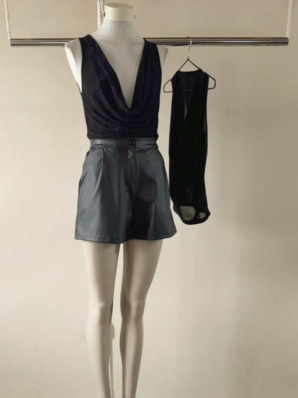 MUSCULOSA BUCHE TUL LUREX LARGO