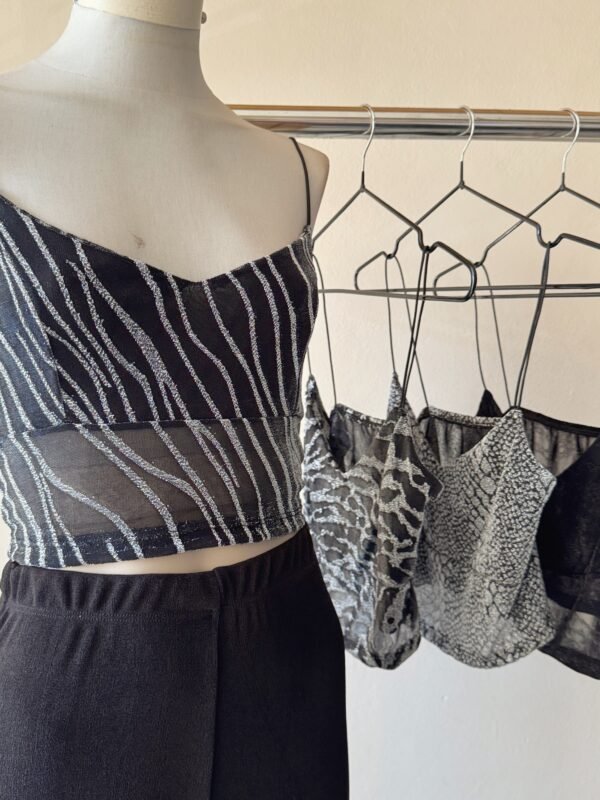 Alternative view of TOP CORDON TUL LUREX ESTAMPADO