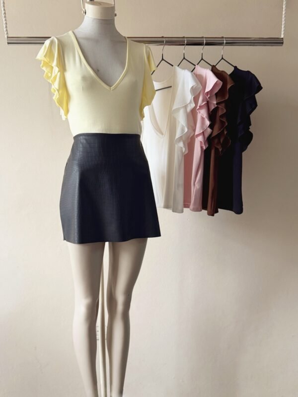 MUSC VOLADOS ESCOTE V MELVIN