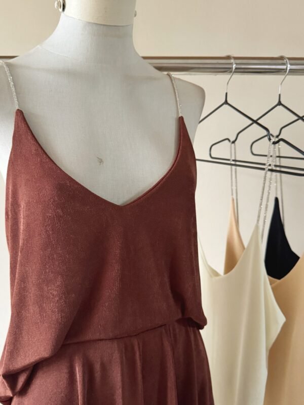 Alternative view of MUSC TIRA STRASS SLINKY