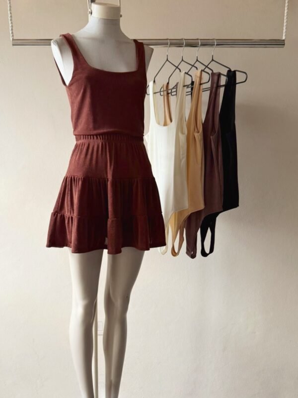 BODY CUELLO CUADRADO SLINKY