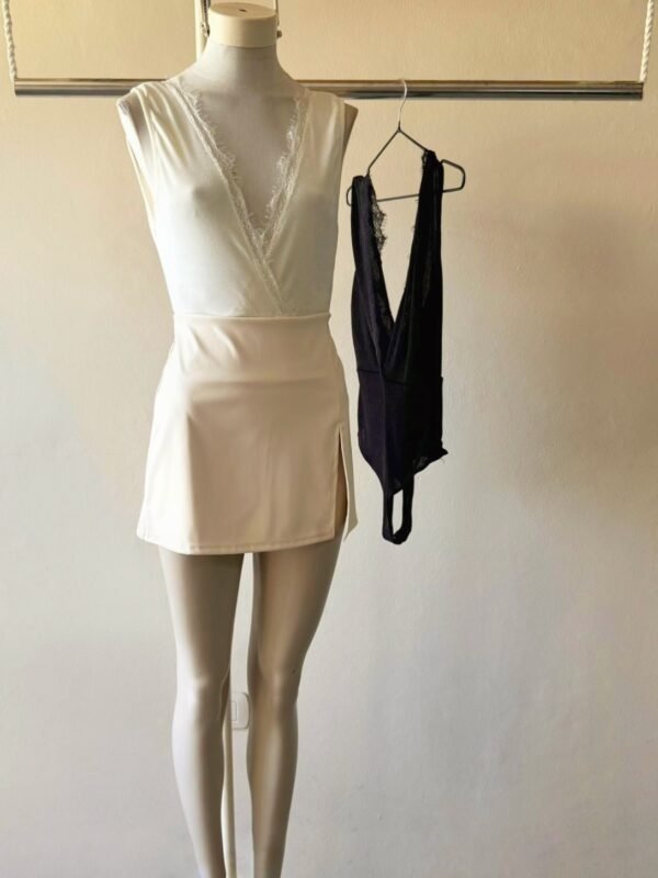 BODY CRUZADO PUNTILLA SLINKY