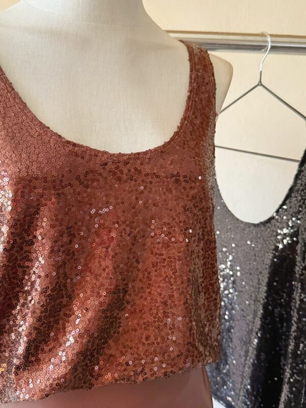 Alternative view of MUSCULOSA EVASE LENTEJUELAS