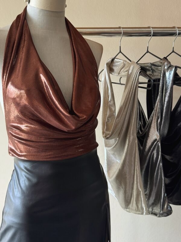 Alternative view of TOP BUCHE LUCY