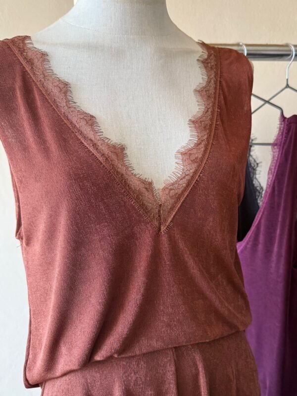 Alternative view of MUSC PUNTILLA EN V SLINKY