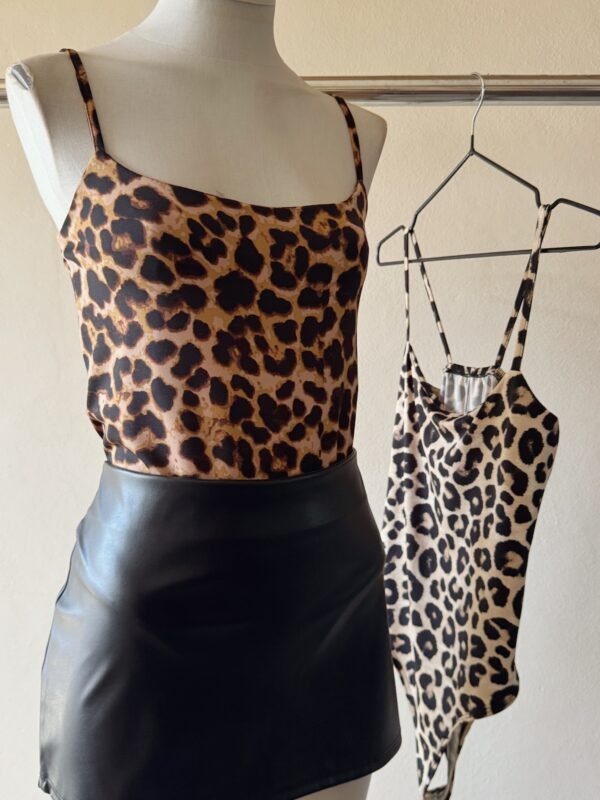 Alternative view of BODY TIRITA ANIMAL PRINT