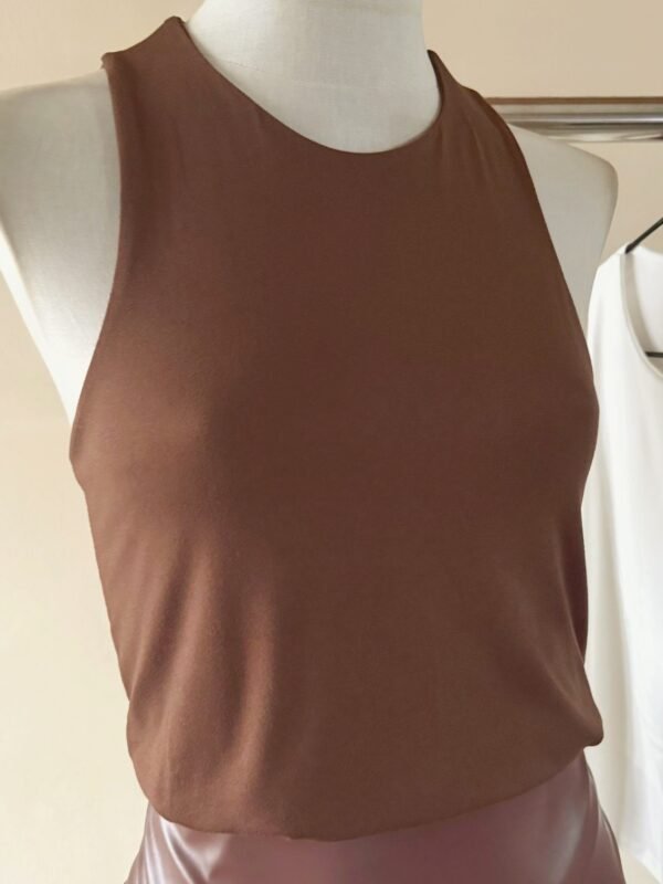 Alternative view of MUSCULOSA DEPORTIVA MODAL GAMUZADO