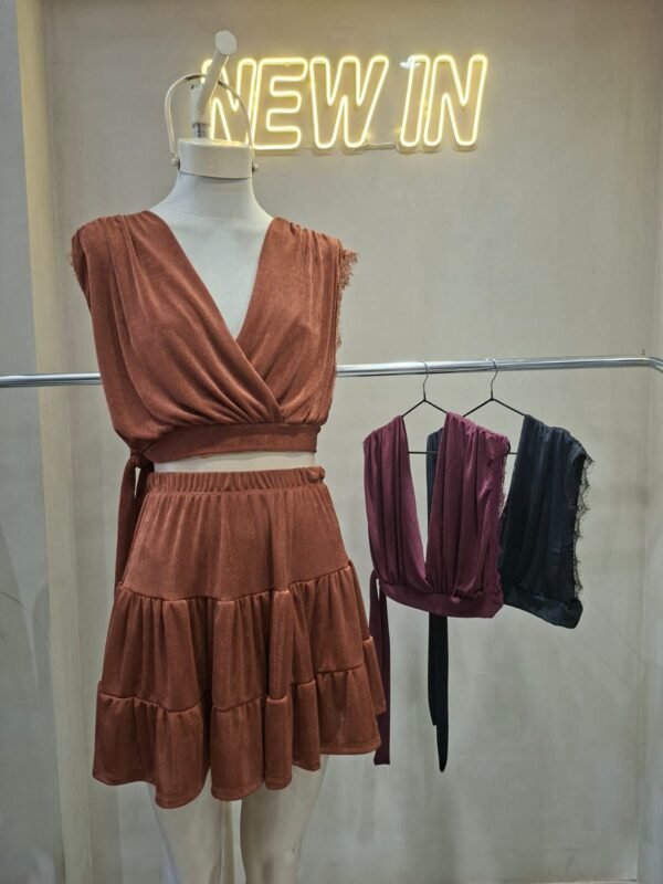 TOP PARA ATAR CINTURA SLINKY PUNTILLA