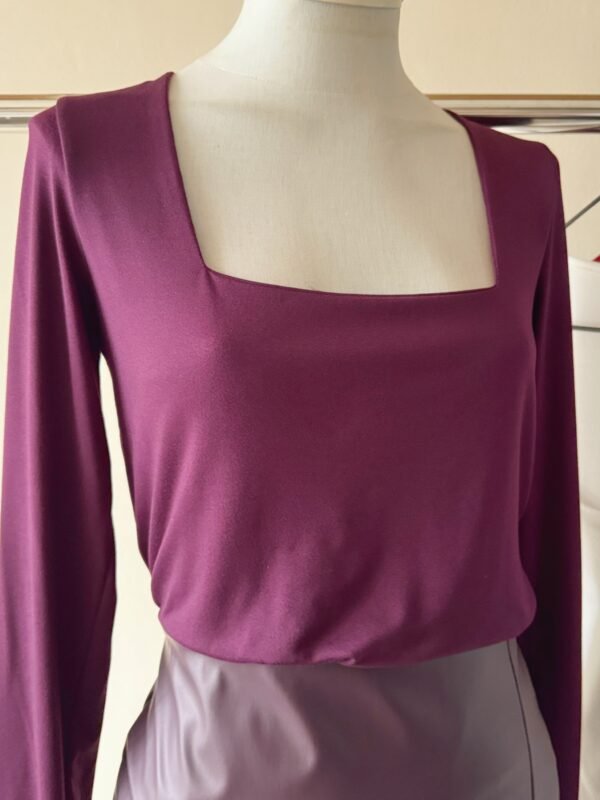 Alternative view of REM ML CUELLO CUADRADO GAMUZADO