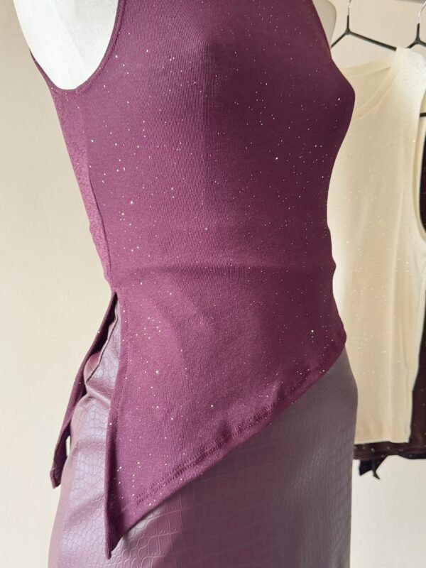 Alternative view of TOP CON PICO LANILLA BRILLOS