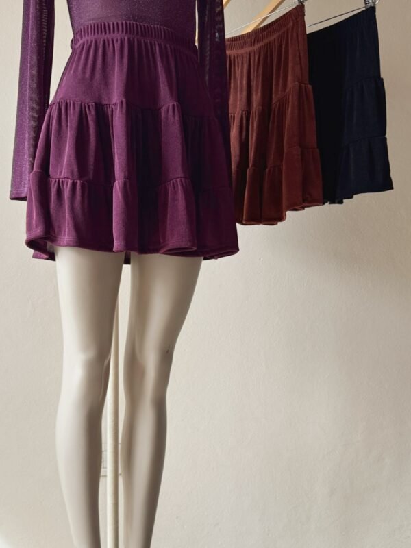 Alternative view of POLLERA PAISANA CORTA SLINKY