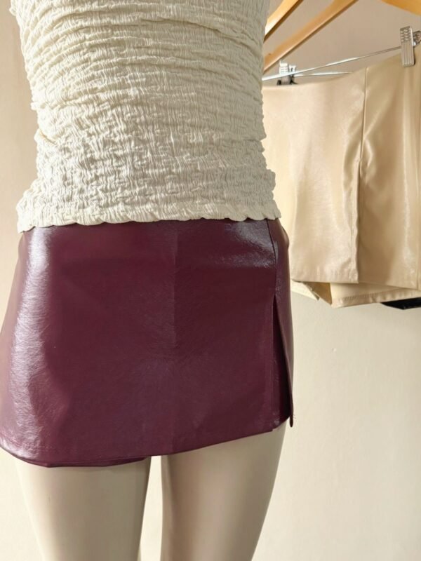 Alternative view of SHORT POLLERA CUERINA SPACE