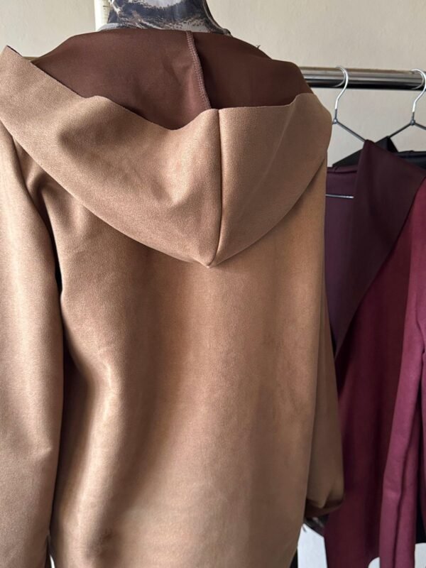 Alternative view of SACO CON CAPUCHA SUEDE