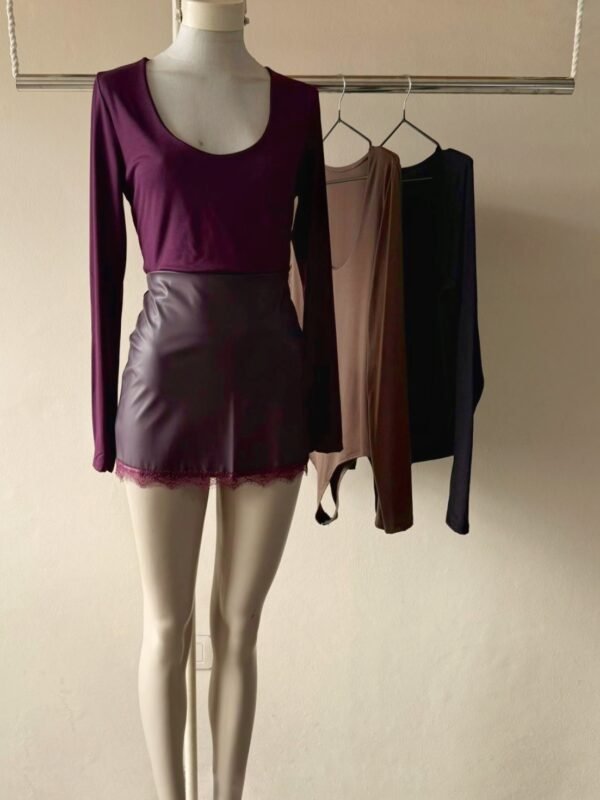 BODY ML CUELLO CAVADO GAMUZADO