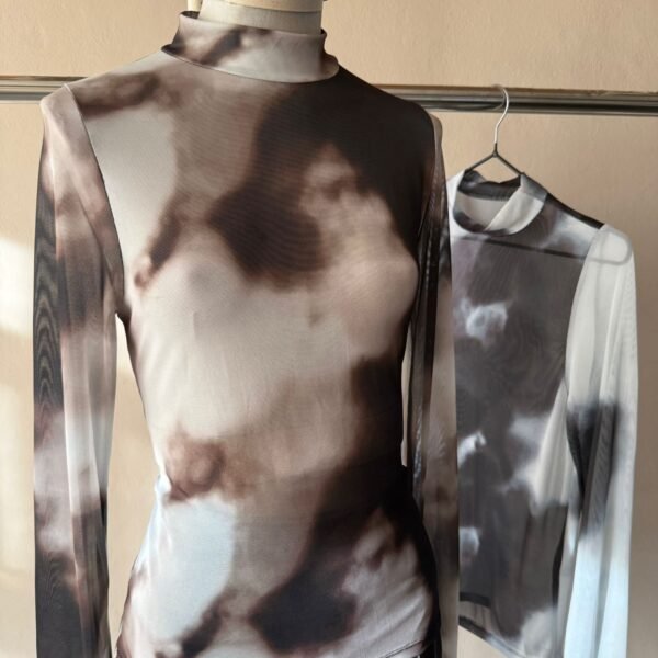 Alternative view of POLERA ML TUL ESTAMPADO