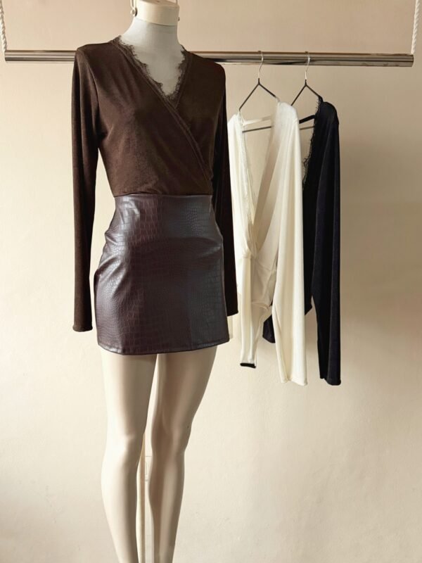 BODY ML CRUZADO PUNTILLAS SLINKY