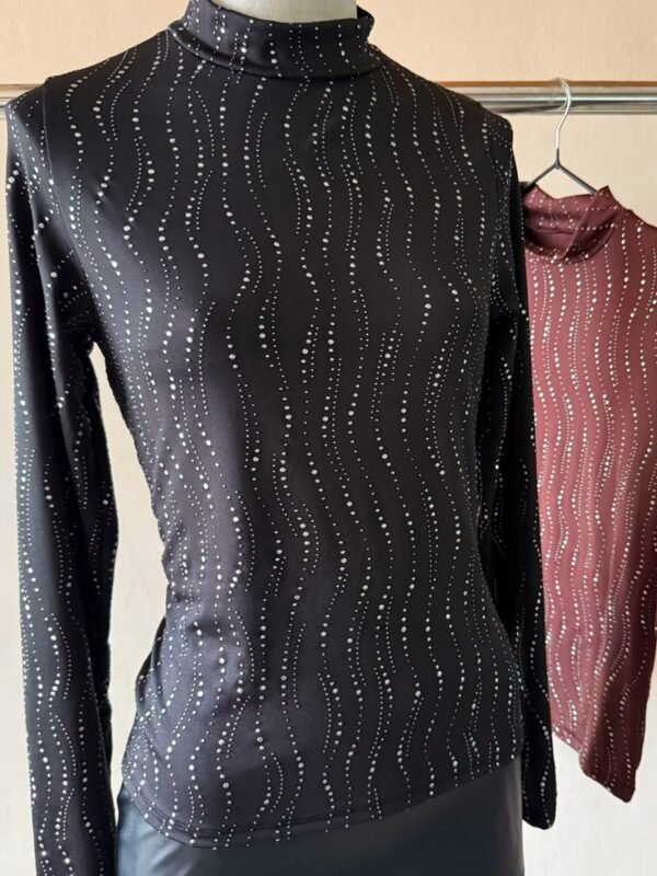Alternative view of POLERA ML MICRO TACHAS