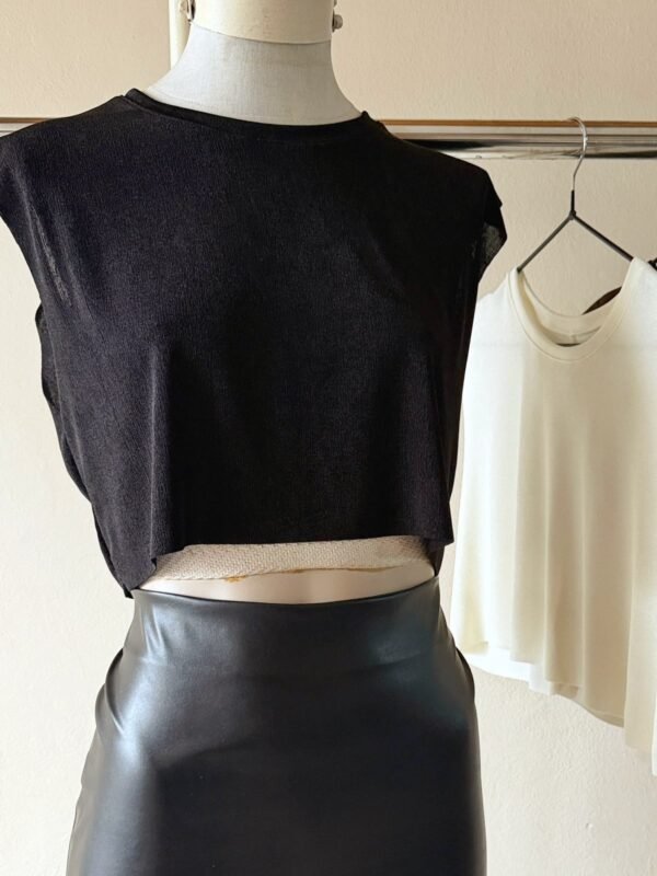 Alternative view of MUSCULOSA CORTA SLINKY