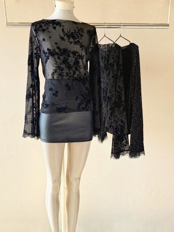 TOP ML ACAMPANADA PUNTILLA TUL FLOCK