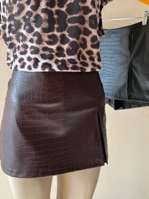 Alternative view of POLLERA PANTALON CROCO CHICO