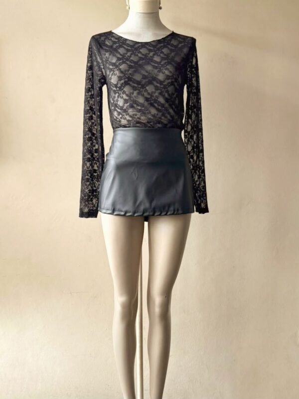 TOP ML CUELLO BOTE ENCAJE